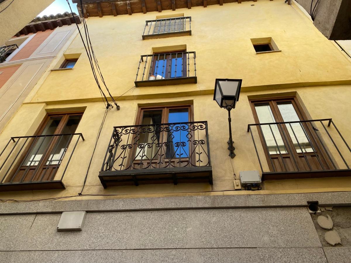 Domus Alfileritos Apartment Toledo Luaran gambar